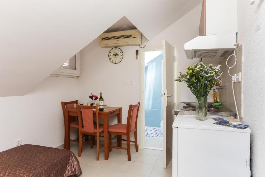 City Center Apartment Larica Dubrovnik Bagian luar foto